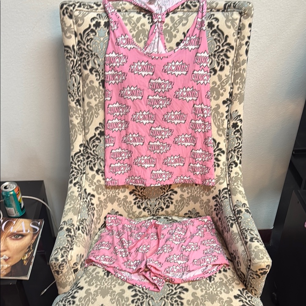 Pink Graphic Women's Pajama Set